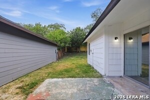 Building Photo - 9855 Meadow Way