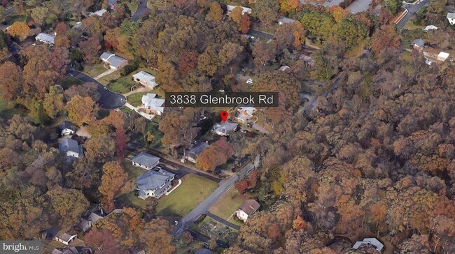 Building Photo - 3838 Glenbrook Rd