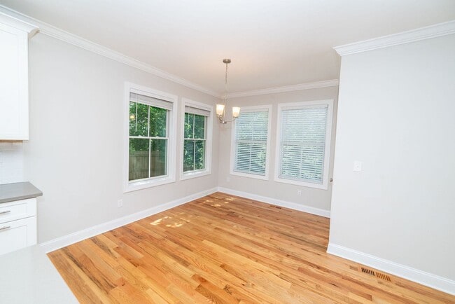 Building Photo - 11 Quarry St