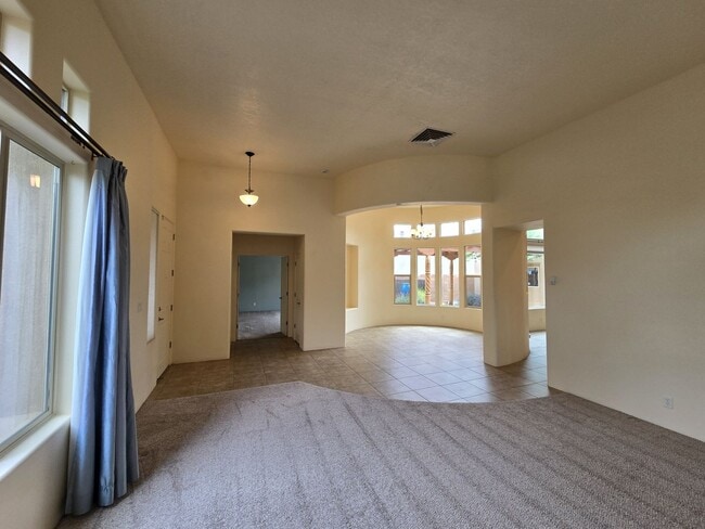 Building Photo - 5 Withers Peak