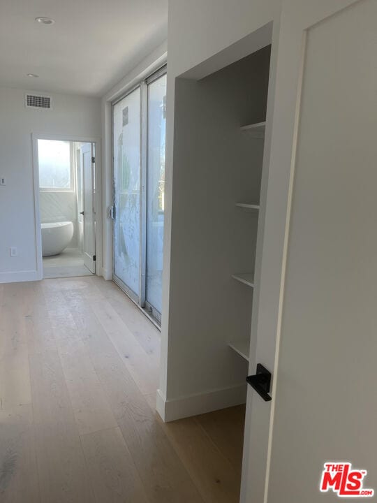 Building Photo - 1900 20th St