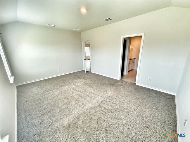 Building Photo - 380 Arbor Hills