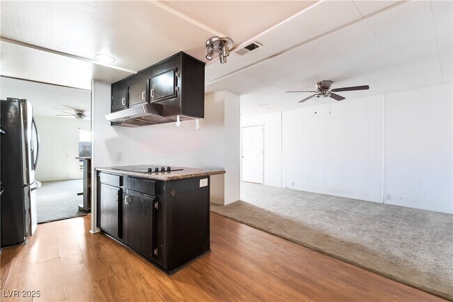 Building Photo - 4790 Fuentes Way