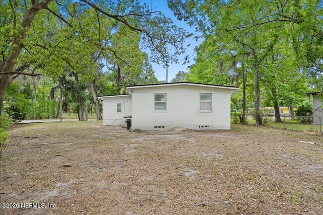 Building Photo - 6601 Cleveland Rd