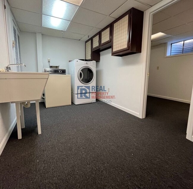 Building Photo - 1605 Flemming Dr