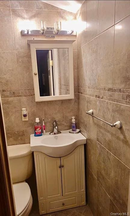 Building Photo - 32 Ebey Ln