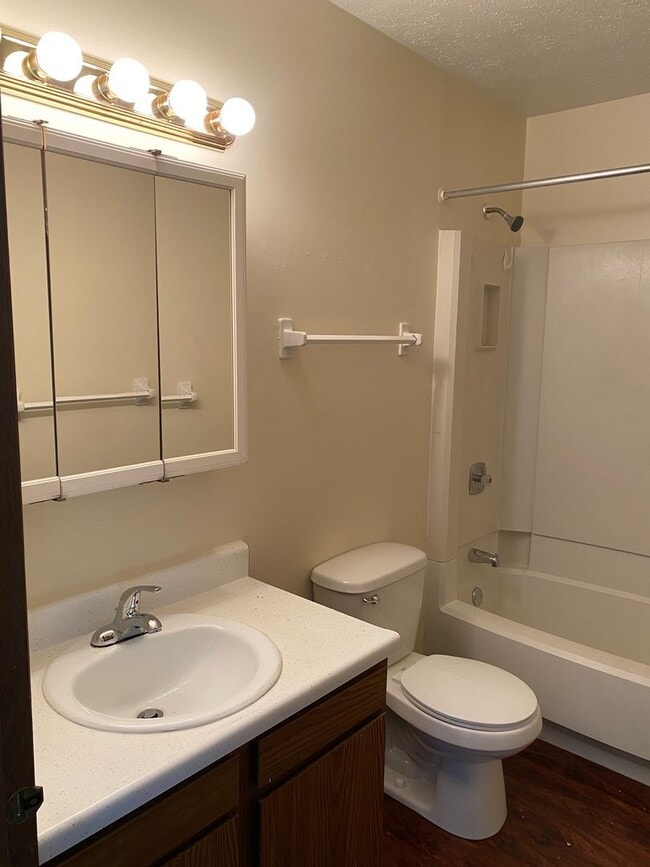Building Photo - 8154 Stadler Ave