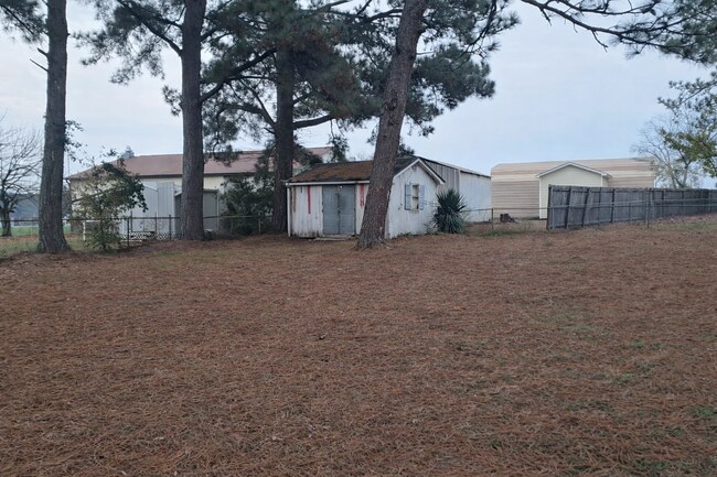 Building Photo - 103 Murchison Dr