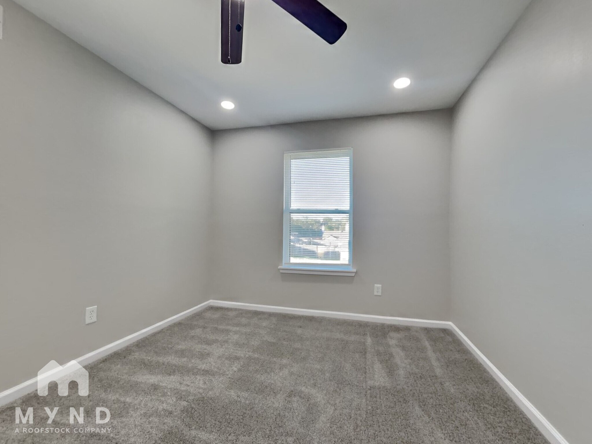 Building Photo - 6015 Barany Ct