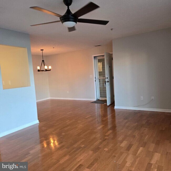 Building Photo - 129 Brookland Terrace