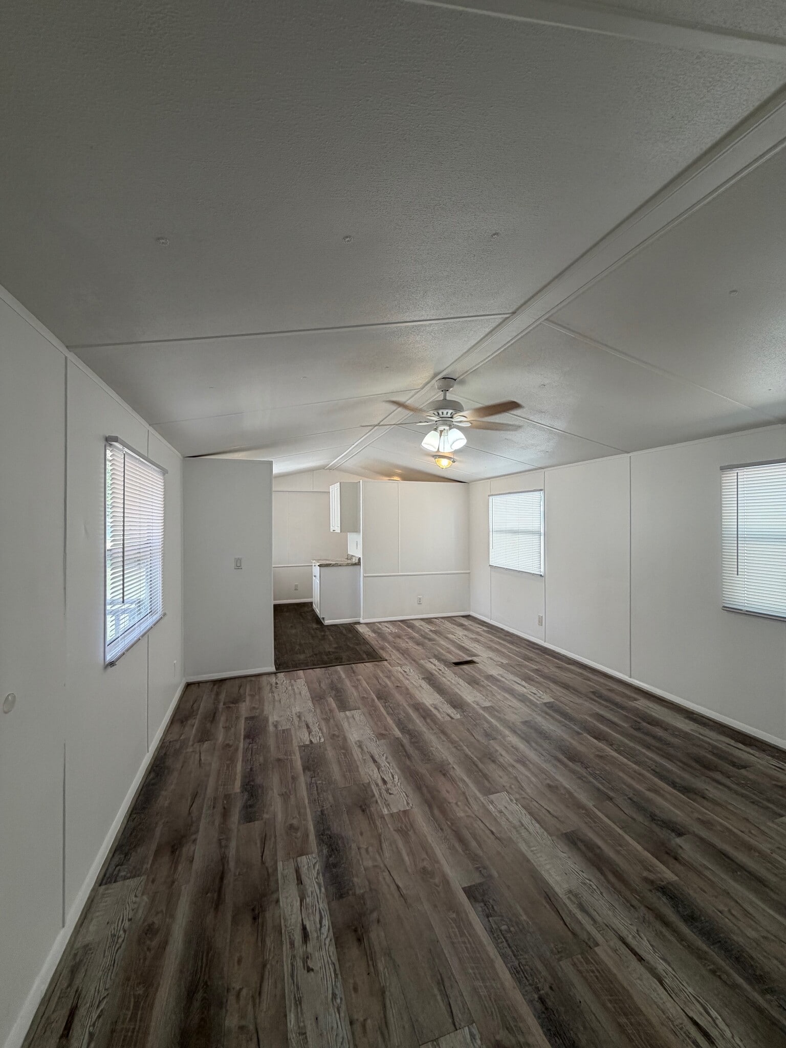 Building Photo - 4865 NW 27th St