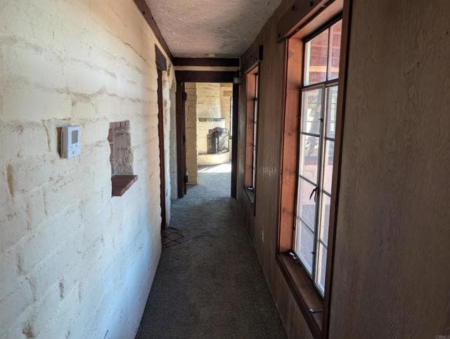 Building Photo - 9738 Lakeview Rd