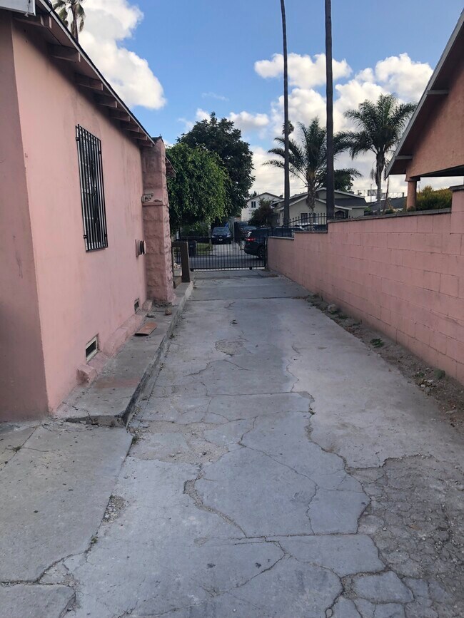 Property entryway - 345 W 76th St