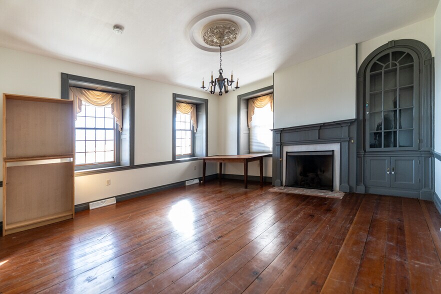 1st Floor Living Area 2 - 2200 Strickler Rd