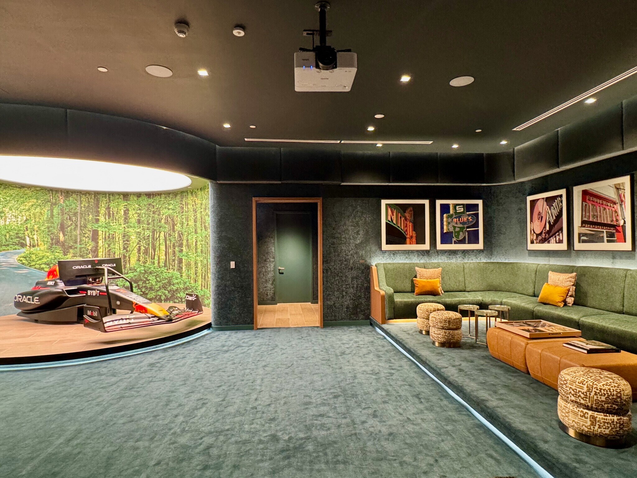 Building Photo - 77 SE 5th St