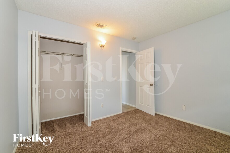 Building Photo - 7840 Anbury Ct