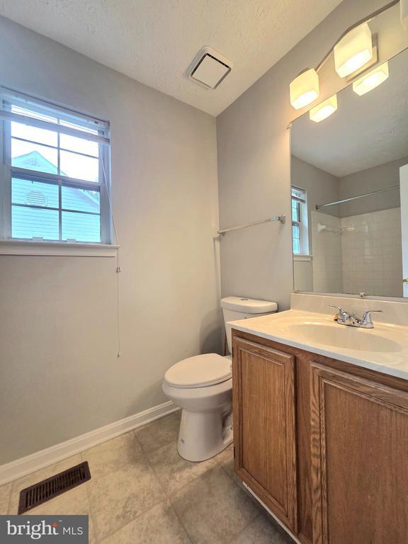 Building Photo - 7266 Mahogany Dr