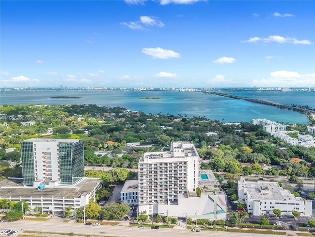 Building Photo - 4250 Biscayne Blvd