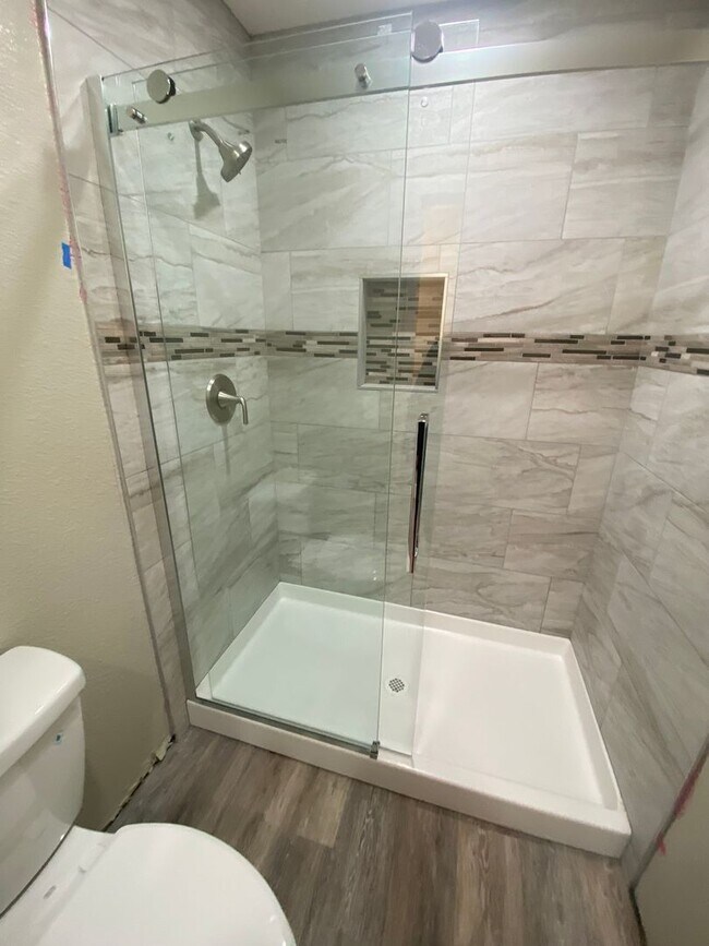 Building Photo - 196 Platt Ct