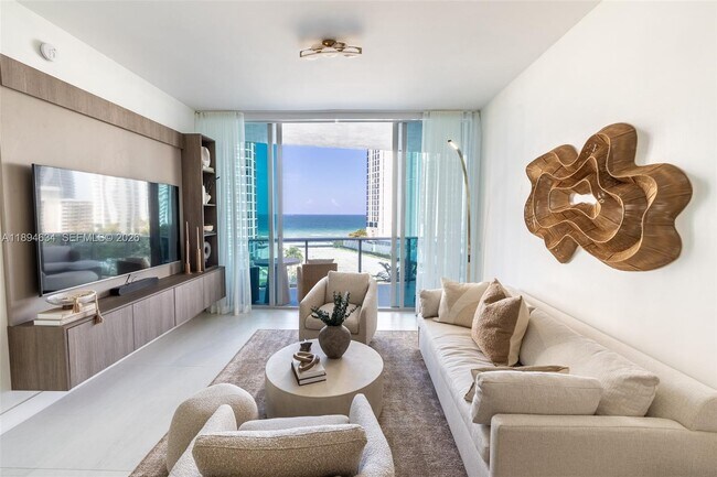 Building Photo - 17550 Collins Ave