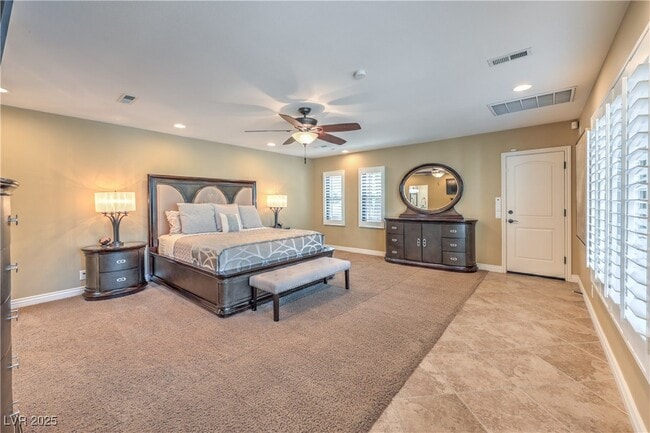 Building Photo - 2701 Alta Dr