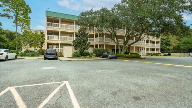Building Photo - 239 Beach City Rd