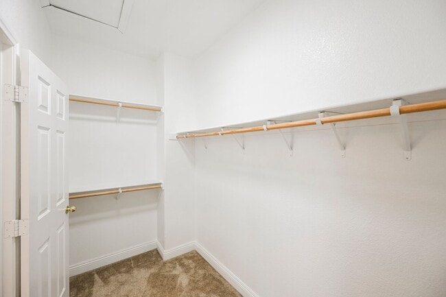 Building Photo - Welcome Home!  One Store Home