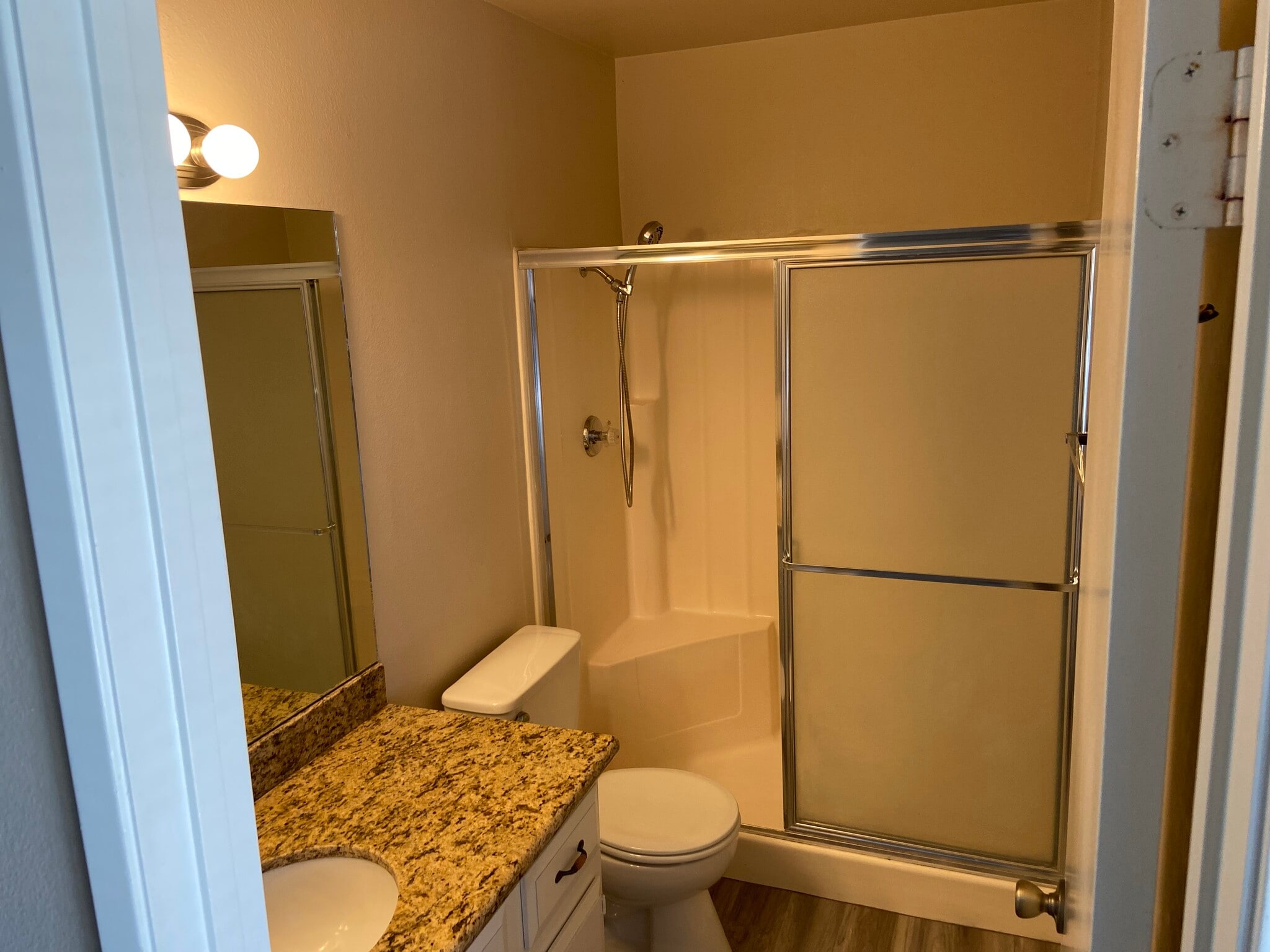 Building Photo - 1300 Stonewood Ct