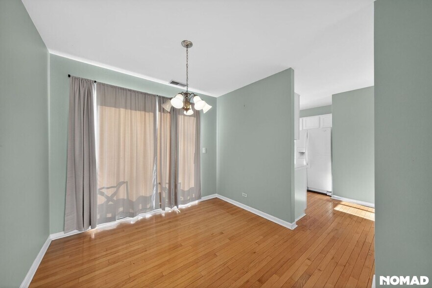 Building Photo - 992 Darla Ct