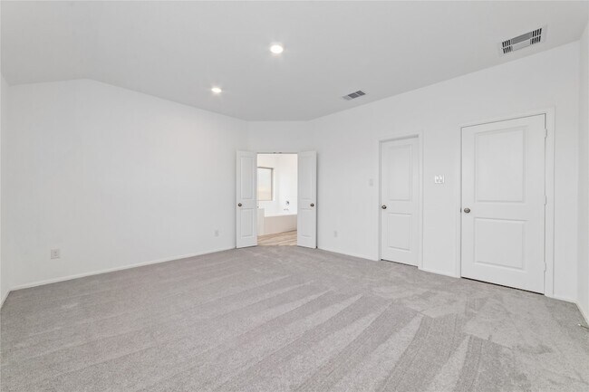 Building Photo - 5315 Sleepy Fox Ln