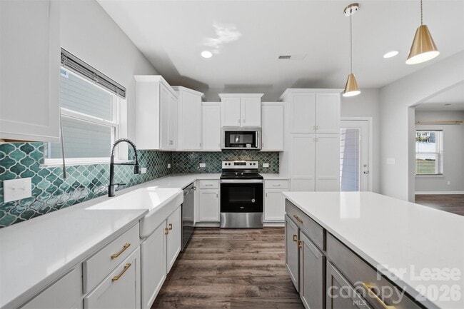 Building Photo - 5041 Mooreland Oaks Way