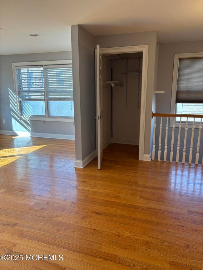 Building Photo - 112 N Broadway