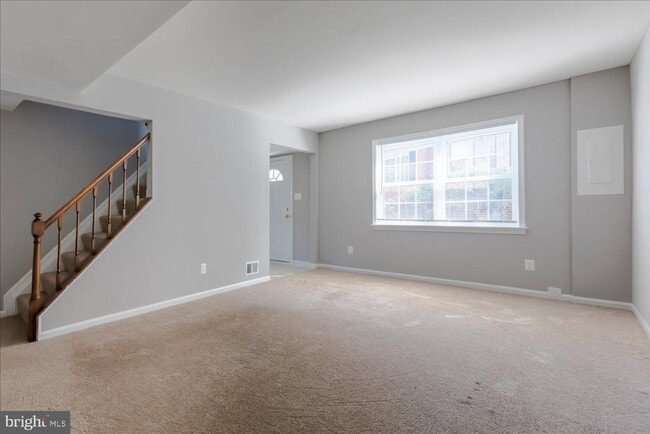 Building Photo - 9860 Hagel Cir