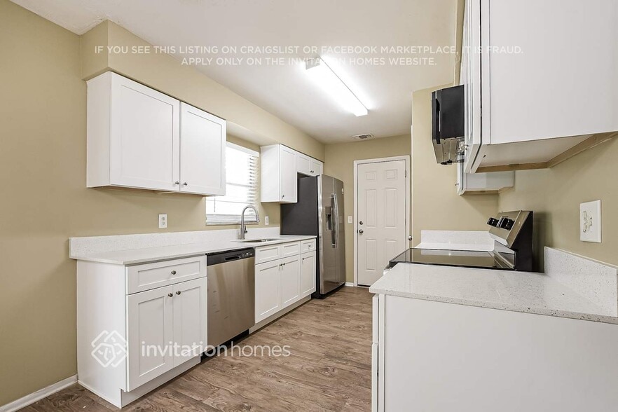 Building Photo - 119 Oaxaca Ln