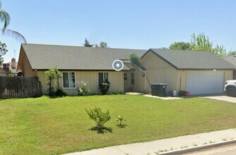 Building Photo - Move-in Ready Madera Home