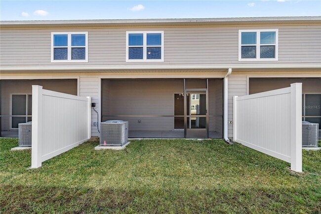 Building Photo - 3632 SE 37th Ct