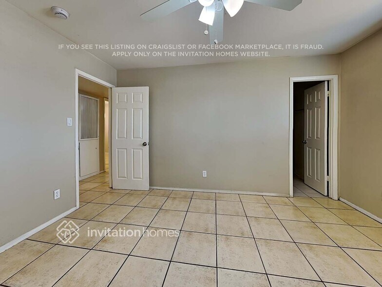 Building Photo - 7818 W Fairmount Ave