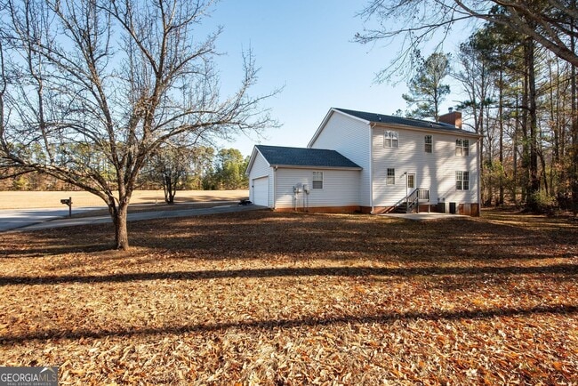 Building Photo - 135 Sandwood Dr