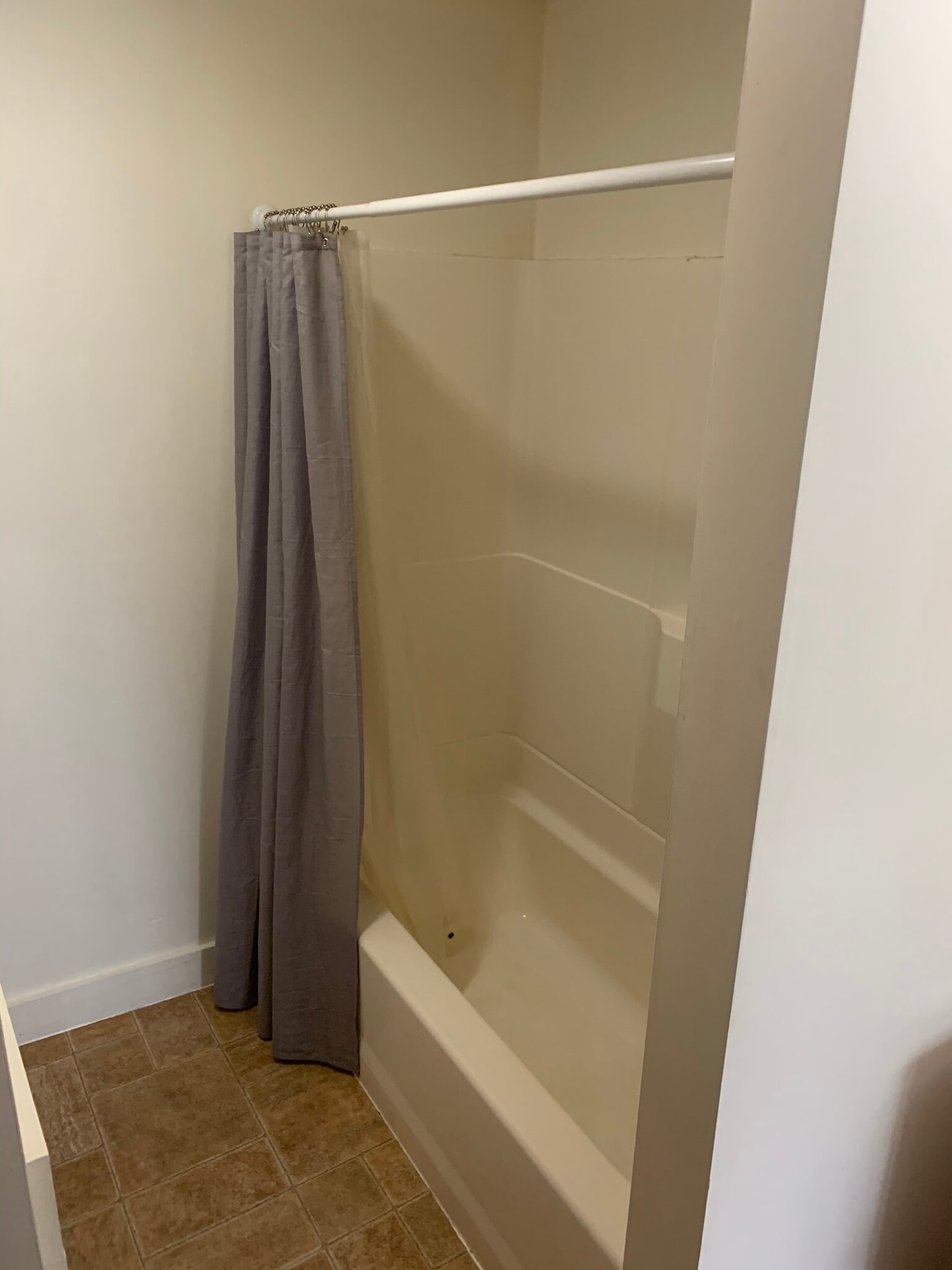 Bathroom - 88 Roxbury St