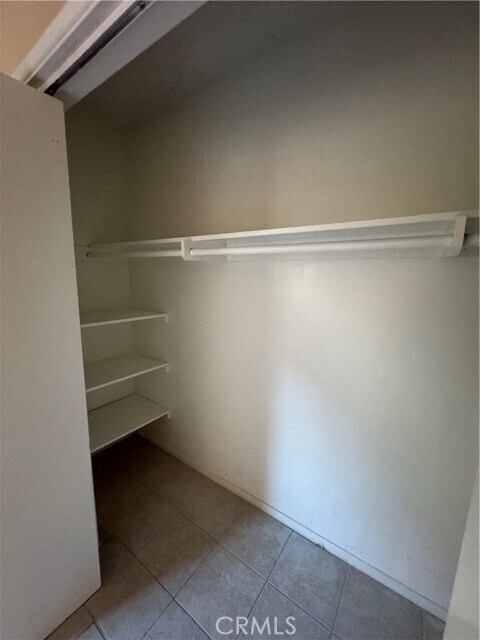 Building Photo - 921 Carob Way