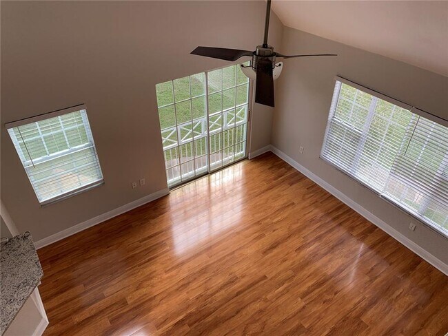 Building Photo - 10416 White Lake Ct