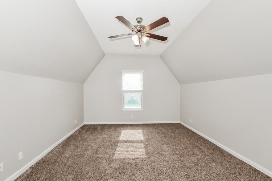 Building Photo - 5554 Harvey Pointe Ln