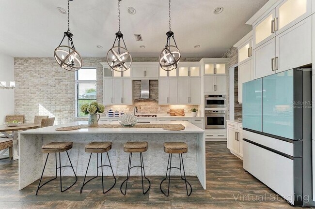 Building Photo - 8969 Bernini Pl