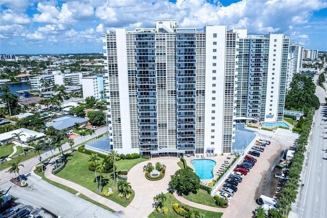Building Photo - 2701 N Ocean Blvd