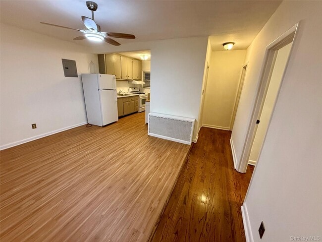 Building Photo - 29 Smith St