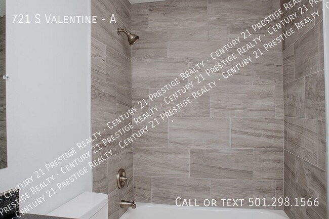 Building Photo - 721 S Valentine-A