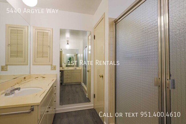 Building Photo - 5440 Argyle Way