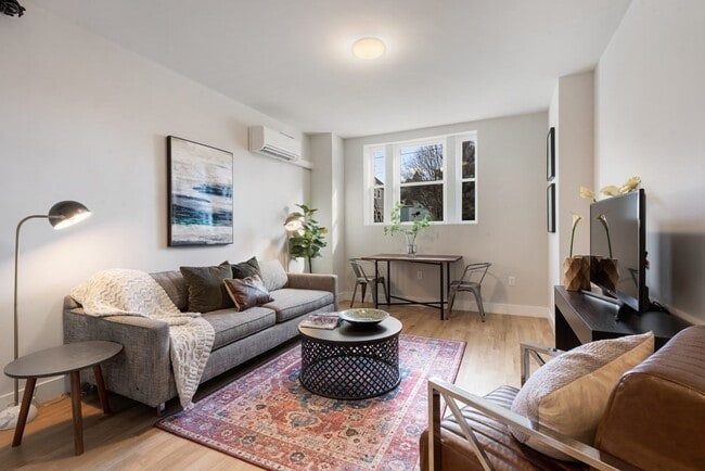 Building Photo - 40 Butler Rd