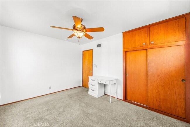 Building Photo - 454 N Shattuck Pl