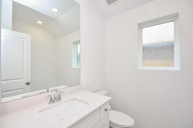 Building Photo - 8214 Tempest Stone Dr